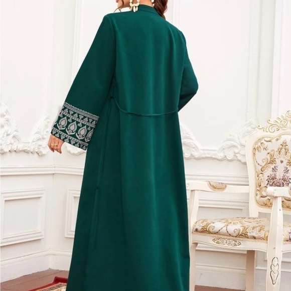 Open abaya - Picture 2 of 3